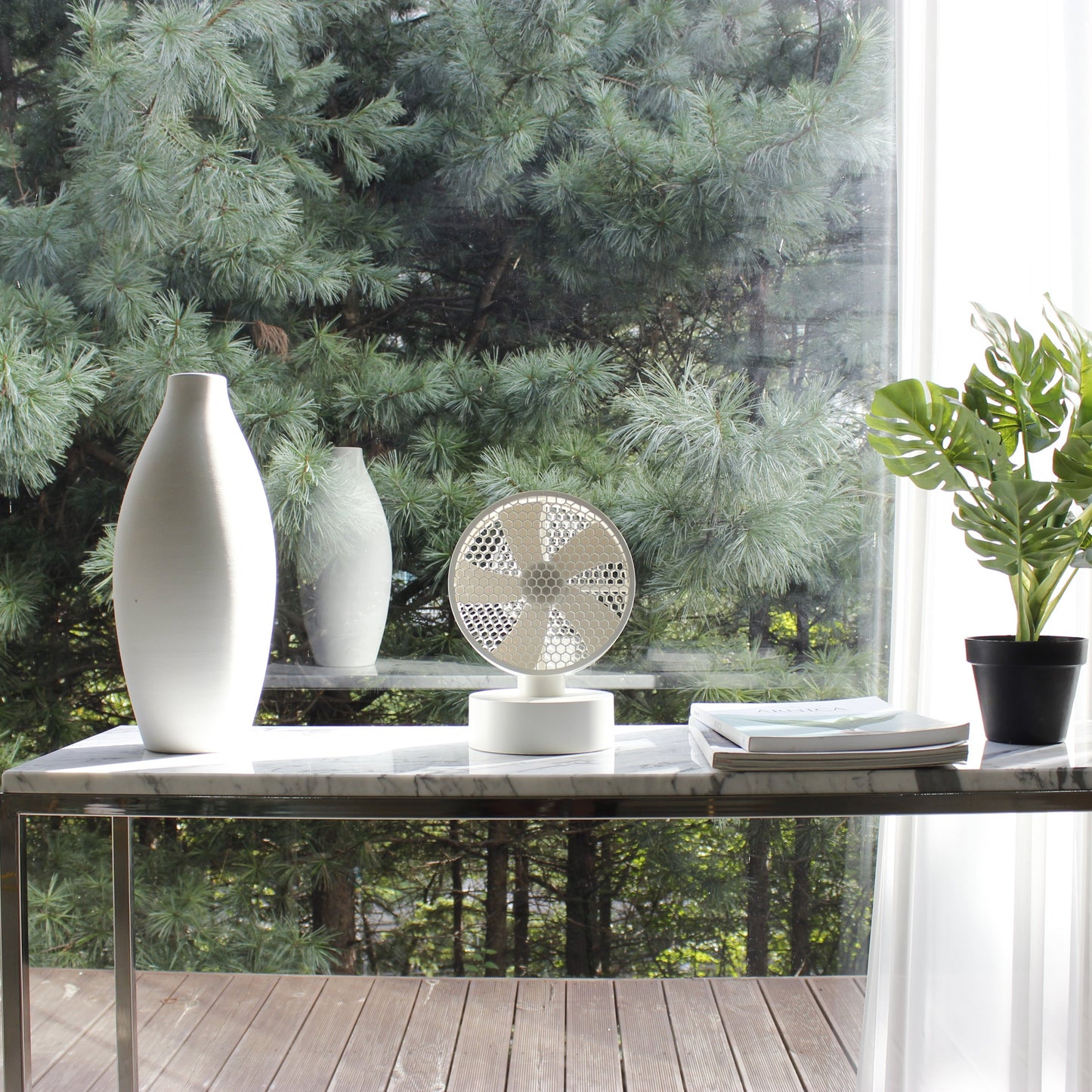 Honeycomb Faced Panel Oscillating Desk Fan - Coolean
